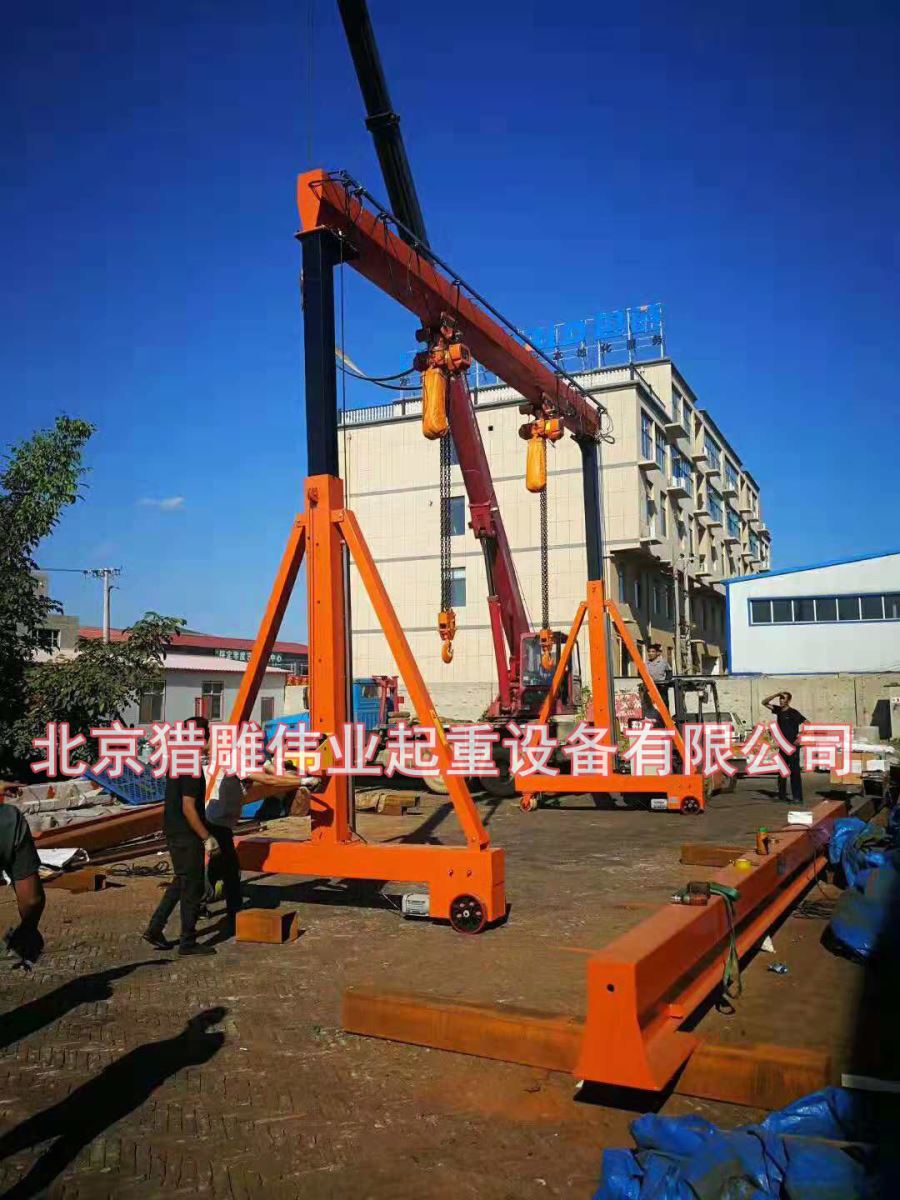 龍門式起重機(jī)-電動(dòng)龍門吊