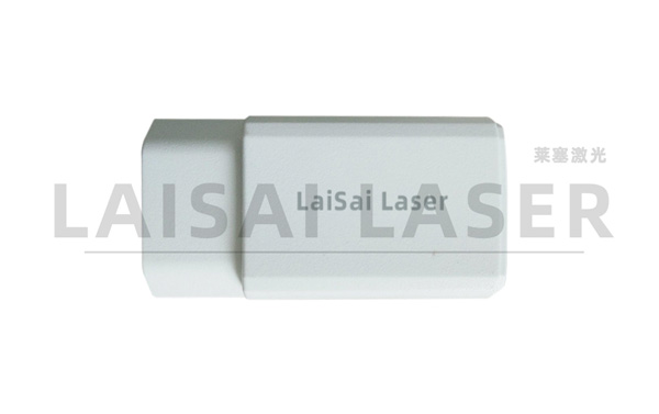 塑料材料應(yīng)該選擇什么樣的激光打標(biāo)設(shè)備才能更好的兼容？(圖1)