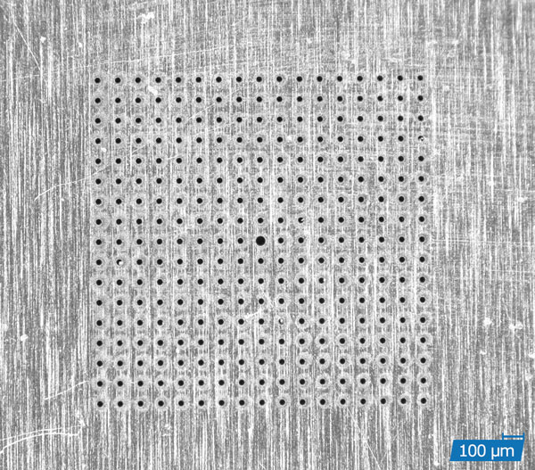 激光精密鉆孔 ? 速度極快，磨損最小(圖4)