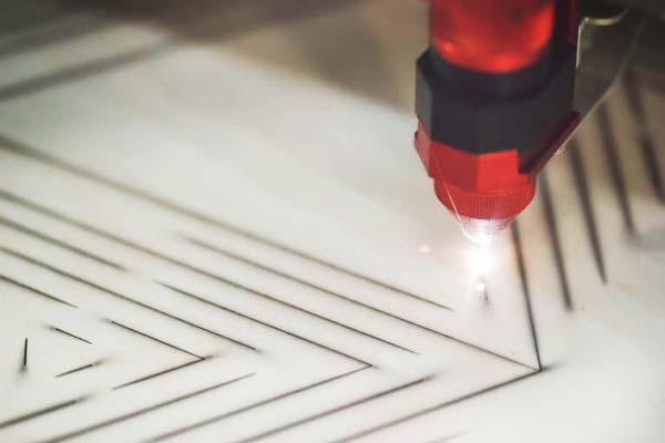 激光焊接機(jī)和激光切割機(jī)之間有什么區(qū)別呢？(圖1)